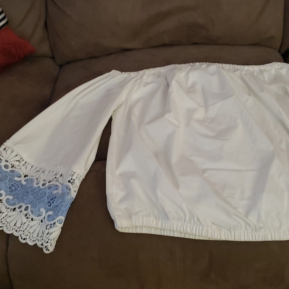 Top - Picture 4 of 7